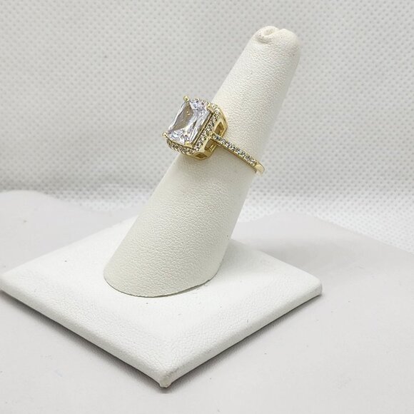 Brand New Sterling Silver 925 Rectangle Gemstone cz Ring - Picture 3 of 5